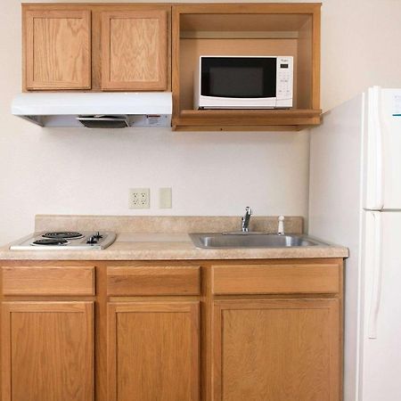 Woodspring Suites Килин Экстерьер фото