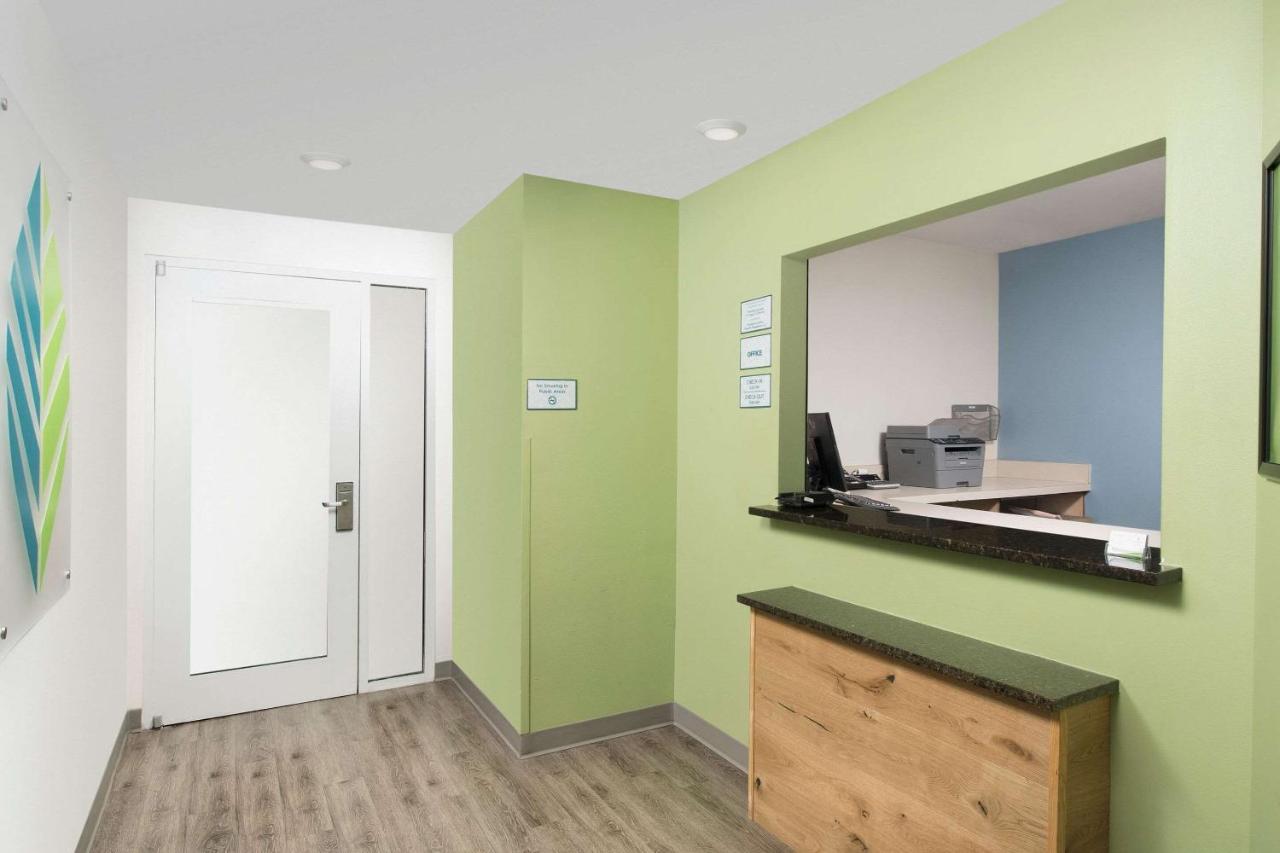 Woodspring Suites Килин Экстерьер фото