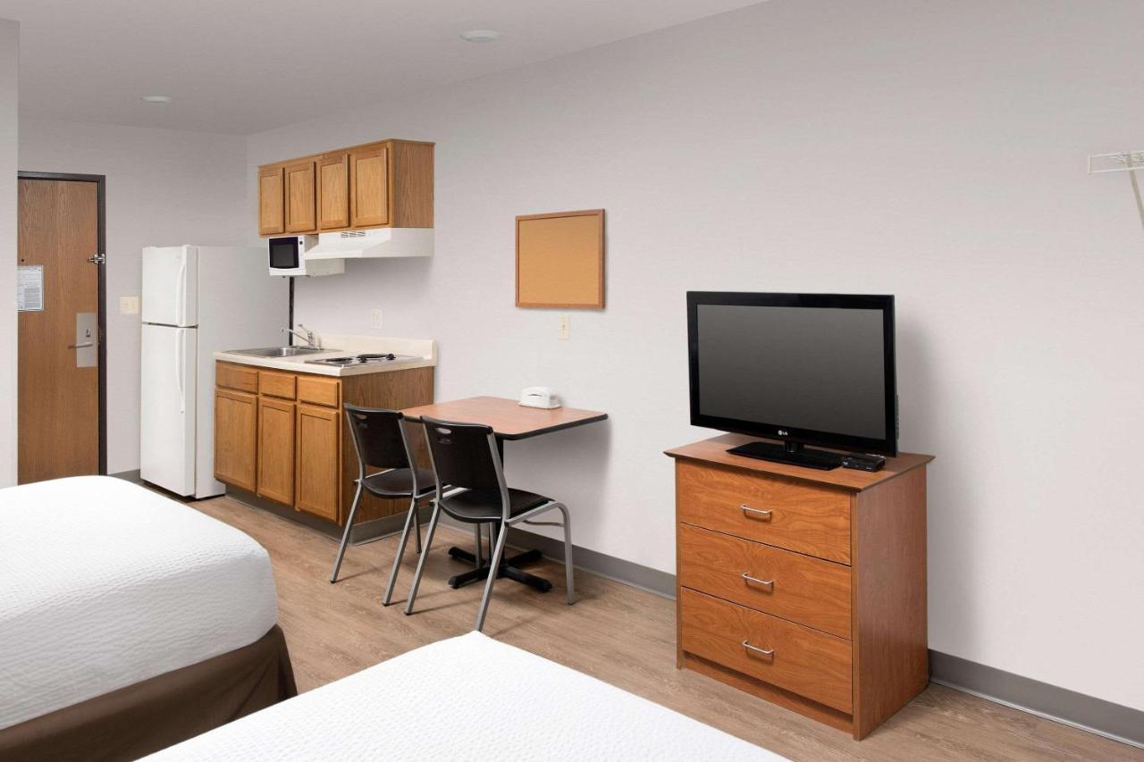 Woodspring Suites Килин Экстерьер фото