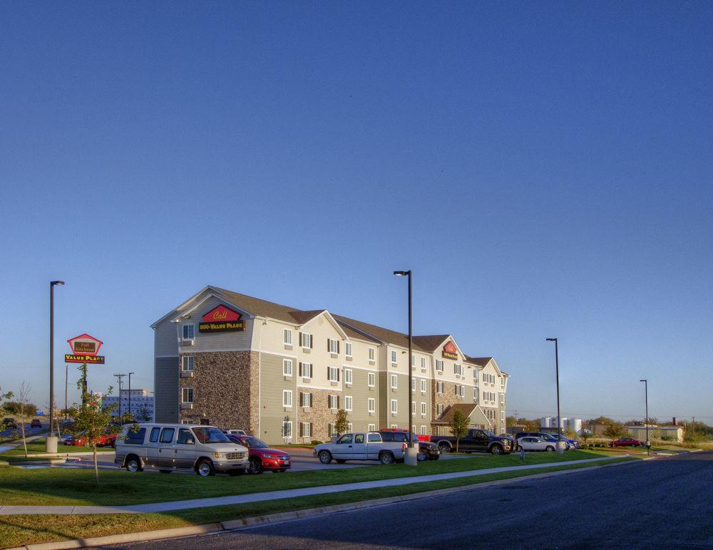 Woodspring Suites Килин Экстерьер фото