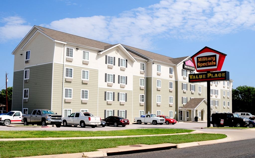 Woodspring Suites Килин Экстерьер фото