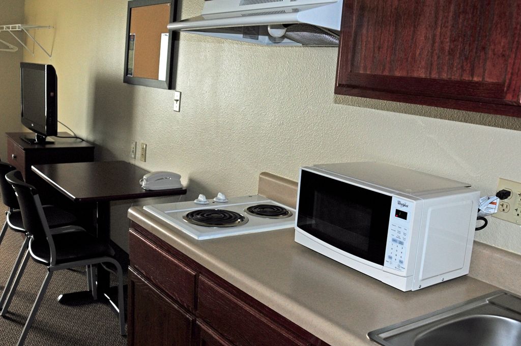 Woodspring Suites Килин Номер фото