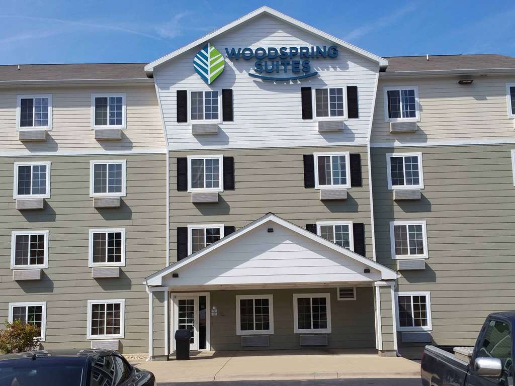 Woodspring Suites Килин Экстерьер фото