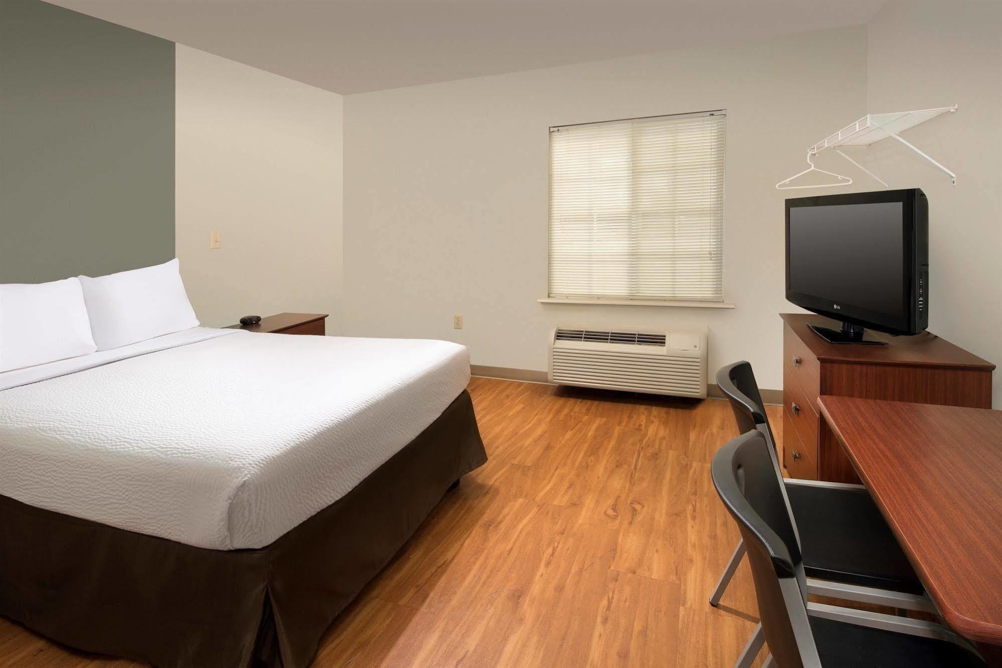 Woodspring Suites Килин Экстерьер фото